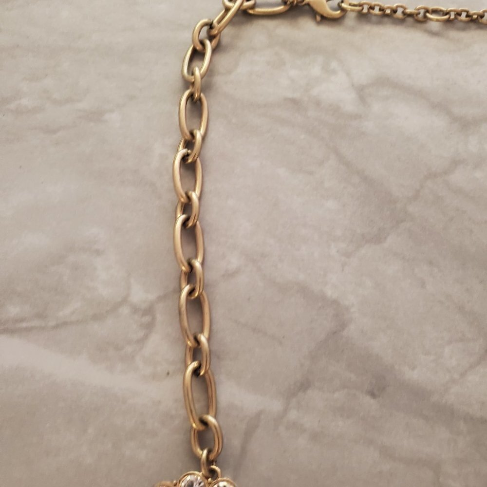 ✨ J.Crew Classic Rhinestones Pave Crystal Medallion Statement Necklace ✨ - Picture 2 of 16